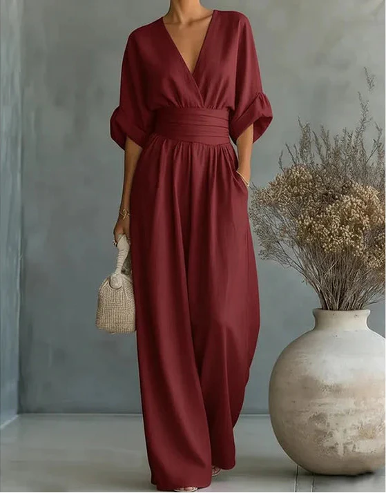 Belkis - Stylish jumpsuit with a V-neck and wide-leg pants